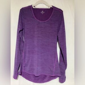 Athleta Long Sleeve athletic top size small